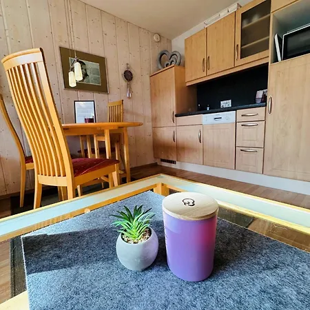 Haus Maria 아파트 *