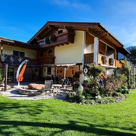 Apartment Haus Maria *